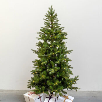 Eric Christmas Tree H 2,1m, 560 LED